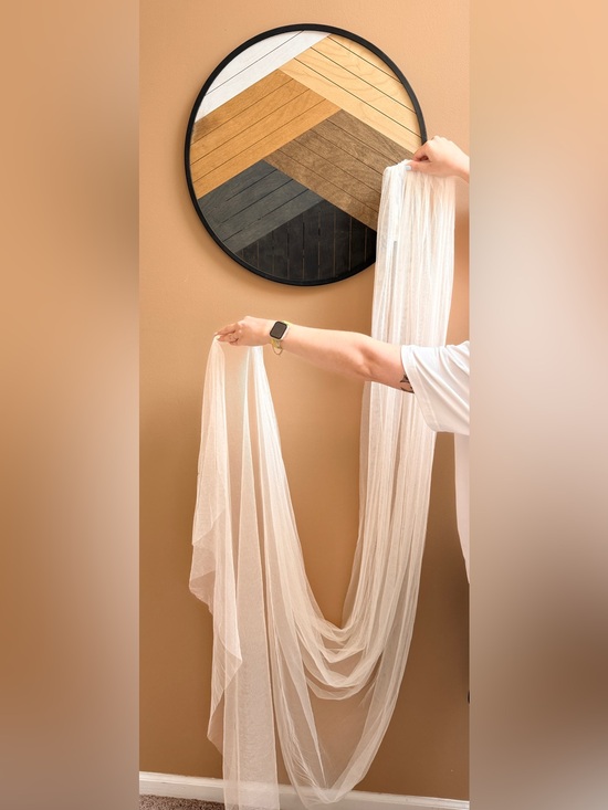 Anthropologie Accessories - NWT Anthropologie Enaura Cathedral Length Ivory Veil